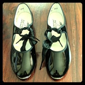 🎁Girls tap shoes - Like new